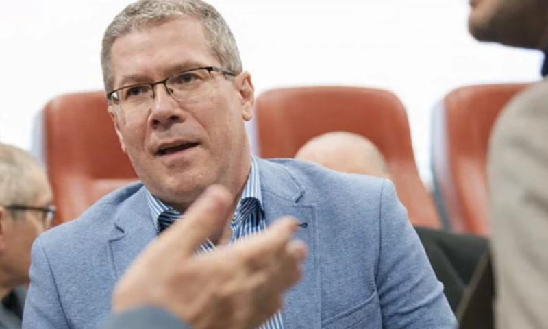 Ce s-a întâmplat la firma în care judecătorul CCR Dacian Dragoș era administrator