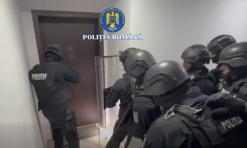 Bărbatul din București care și-a sechestrat soția si copilul de un an, ăn arest preventiv pentru 30 de zile. Update.