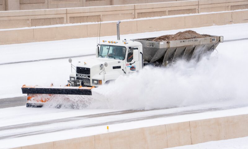 Furtună de iarnă extremă în SUA. Peste un milion de oameni fără curent și peste 10.000 de zboruri anulate
