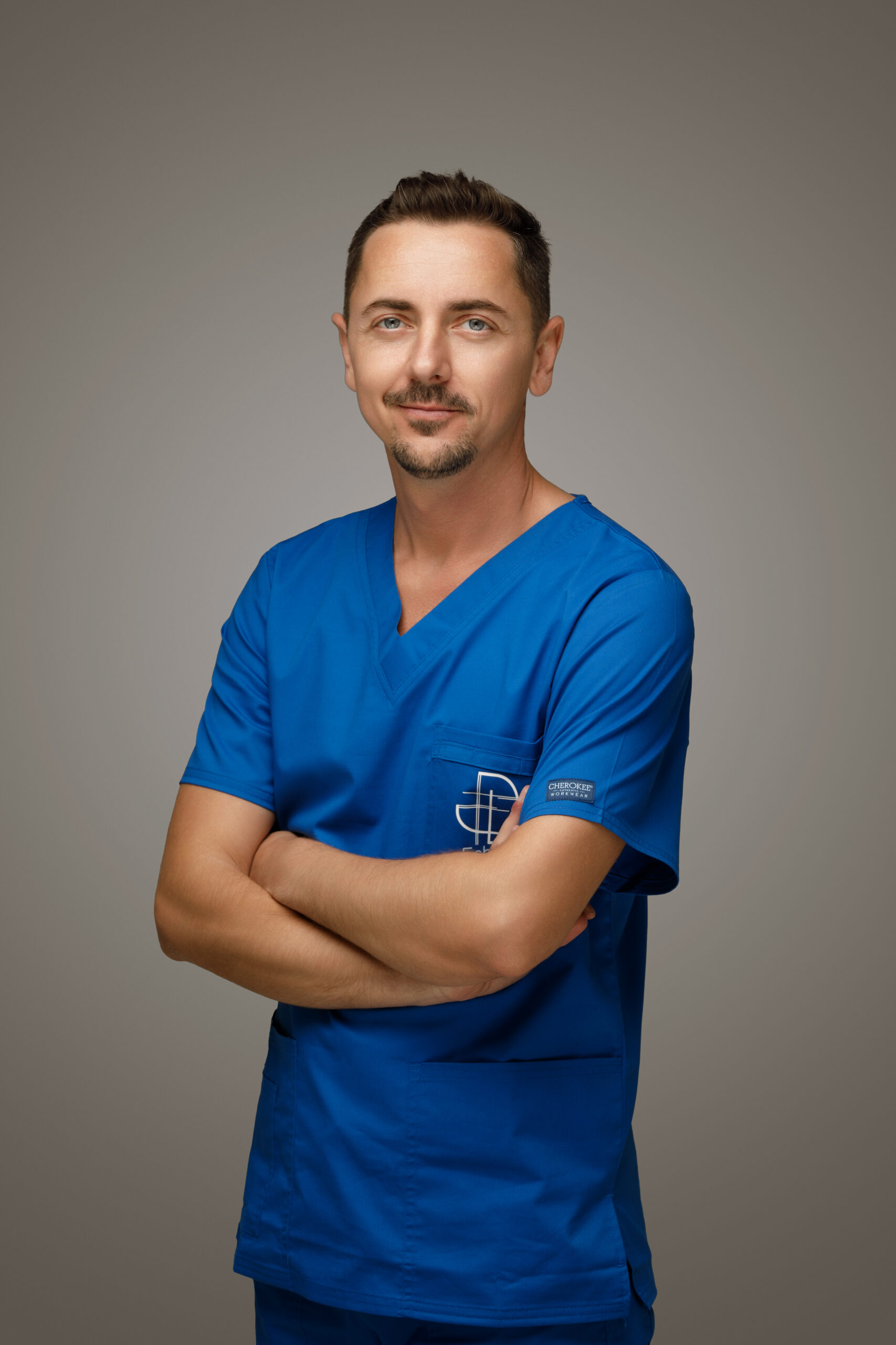 Dr. Viorel Dejeu, medic primar chirurg, specializat în tratamentul obezității și bolilor metabolice (sursă foto: arhiva companiei)