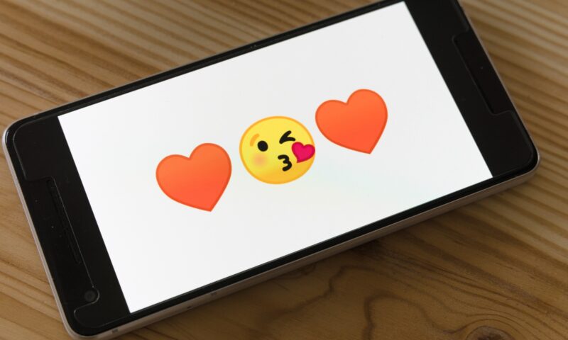 Emoji-uri noi în 2026. Ce simboluri vor apărea pe telefoanele iPhone și Android