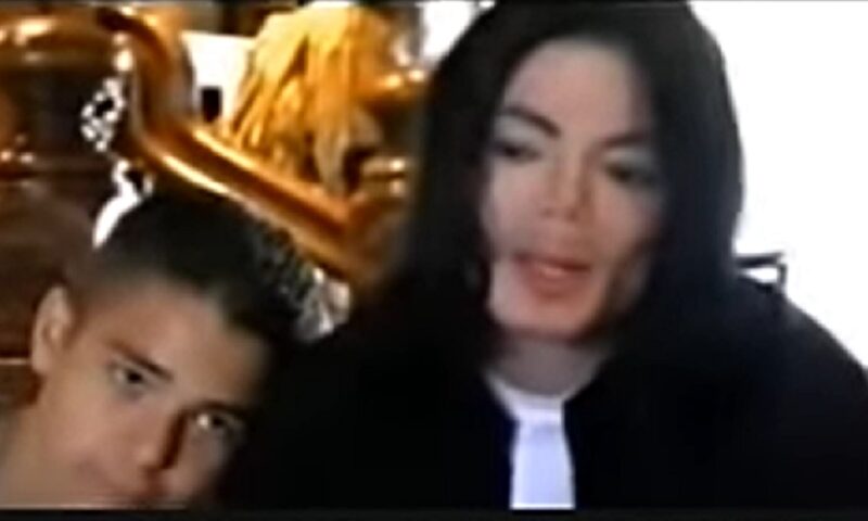 Michael Jackson, abuzuri asupra copiilor și tentative de mușamalizare. Declarațiile fostului agent de PR