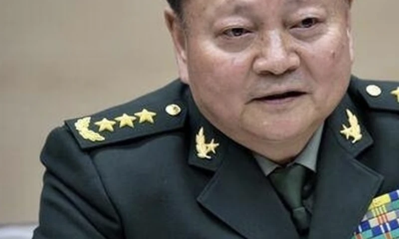 Cutremur la Beijing! Generalul Zhang Youxia, un prieten intim al președintelui Xi, acuzat de trădarea secretelor nucleare către SUA. Exclusiv