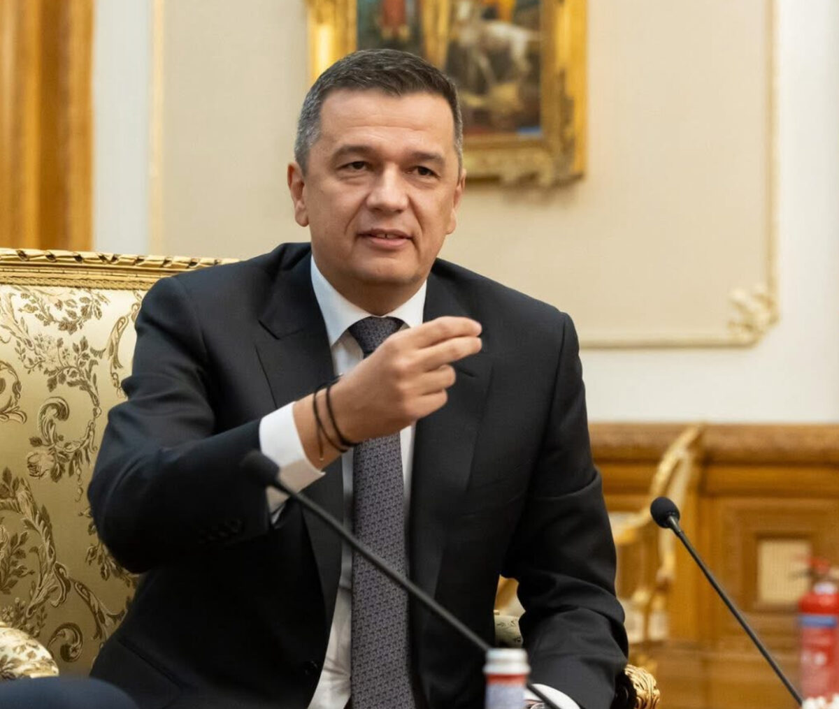 Grindeanu: PSD a stat alături de Bolojan, strângând din dinți