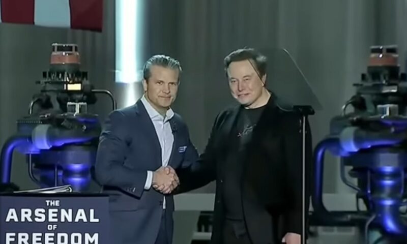 Musk și Hegseth pun la cale un „Star Trek real”. Armata SUA, integrare rapidă a AI
