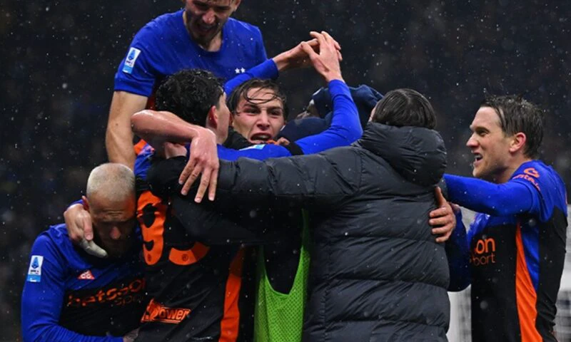 Cristian Chivu, cu Inter Milano în semifinalele Cupei Italiei. Misiune dificilă la Como