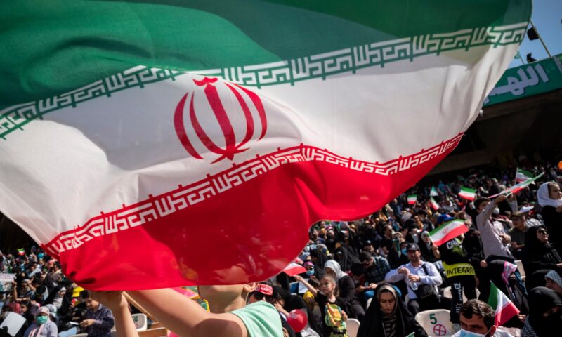 Proteste imense în Iran contra regimului Khamenei. Ayatollahul anunță represiune. Live text