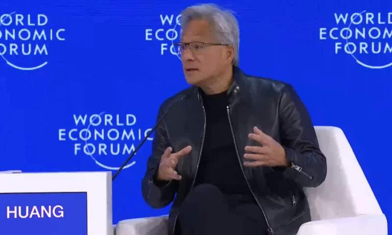 CEO-ul Nvidia, la Davos: Europa poate deveni lider global în domeniul roboticii alimentate de AI