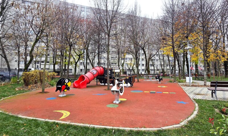 Primăria Sectorului 1 cheltuie milioane de euro pentru pentru întreținerea locurilor de joacă