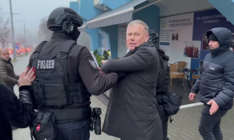 Nicanor Ciochină, fost primar de Boldurești și inculpat pentru moartea unui copil de 14 ani, a fost reținut într-un alt dosar penal pentru tortură