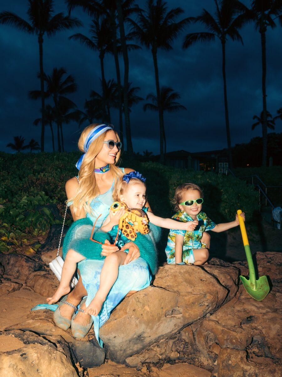 Paris cu cei doi copii