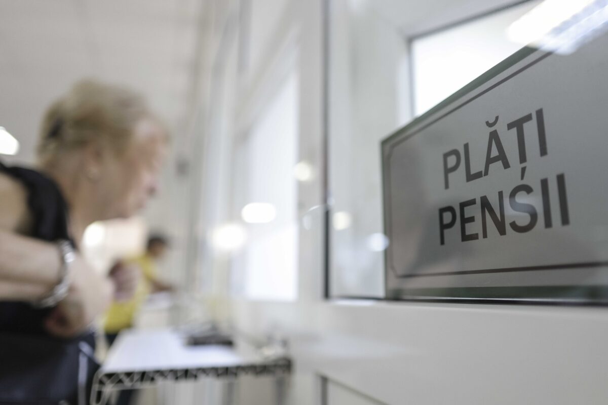 Sumele propuse pentru românii cu pensii mici și scutirea de CASS. Ce prevede pachetul de solidaritate
