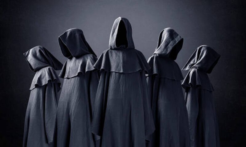 Secta unui pastor brazilian promite vindecări miraculoase în România. De ce nu pot interveni autoritățile