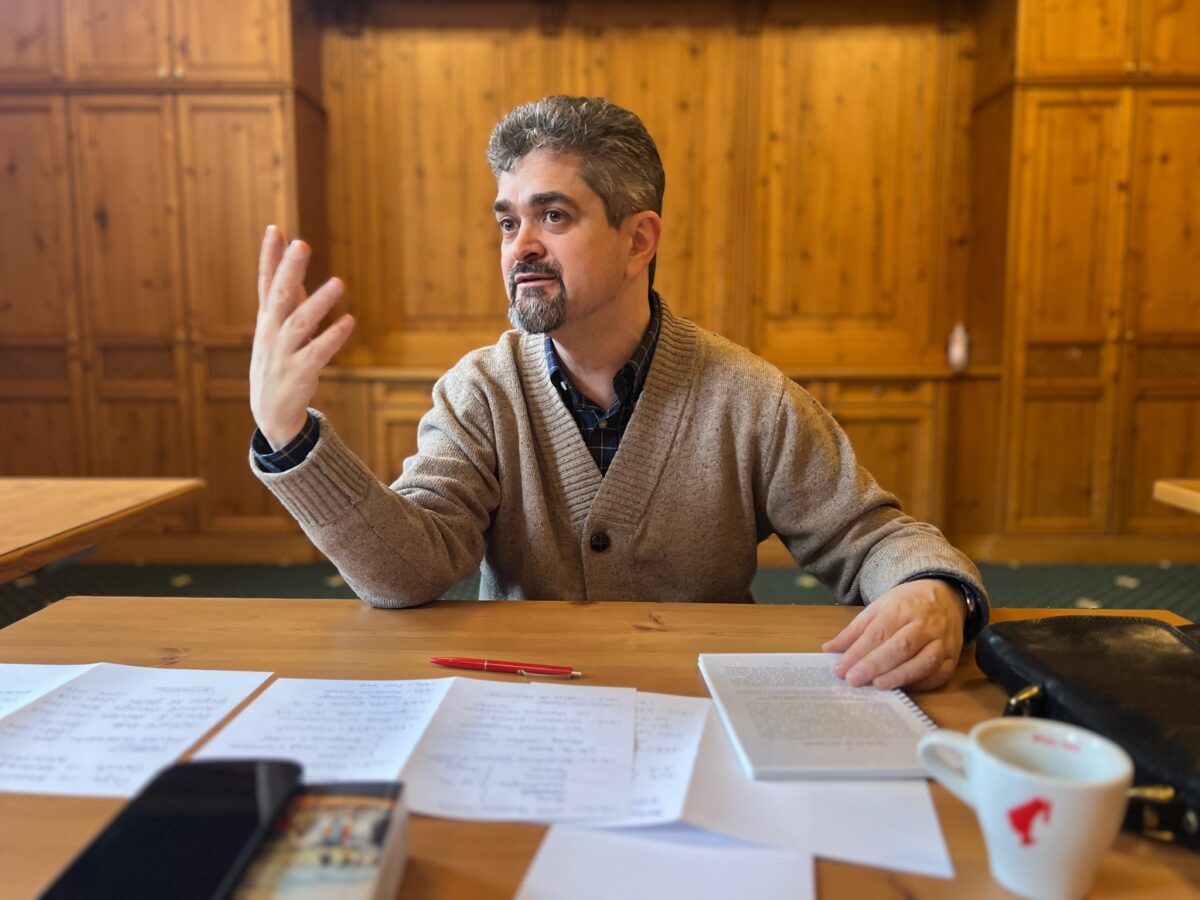 Mesajul „Marș la Moscova”, amendat în centrul Capitalei. Reacția tranșantă a lui Theodor Paleologu