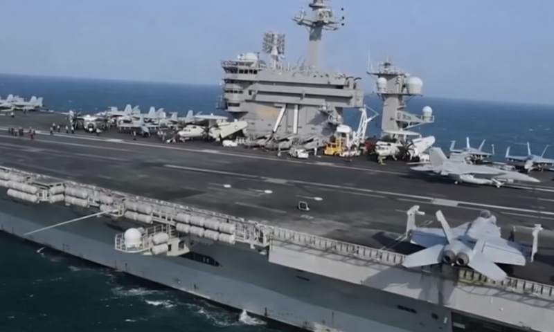 SUA își consolidează prezența militară lângă Iran. USS Abraham Lincoln a intrat în apele Orientului Mijlociu