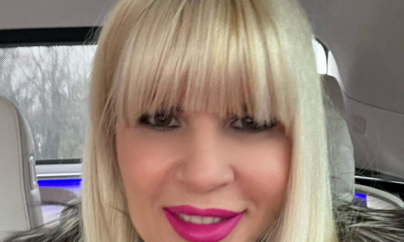 Udrea, momente de neuitat în familie. Fostul ministru a dat uitării anii petrecuți în spatele gratiilor