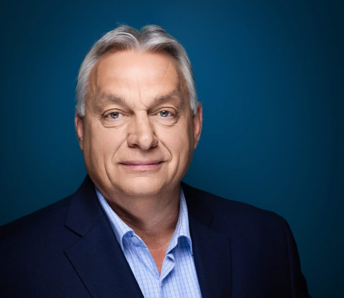 Kelemen Hunor, aspru criticat după ce a anunțat susținerea totală a UDMR pentru Viktor Orbán