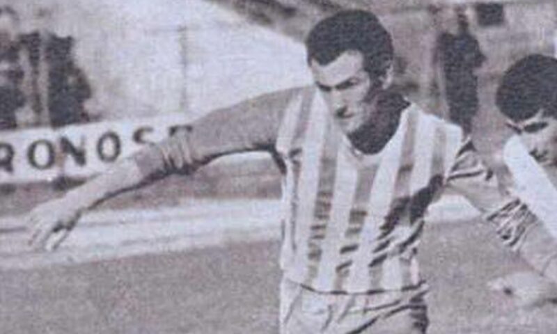 Doliu în fotbal. Eugen Pojoni, „apărătorul de fier” al echipei UTA Arad, a murit la 84 de ani