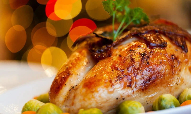 Rețetă ușoară de friptură pentru ziua de Bobotează. Carnea va fi suculentă și delicioasă