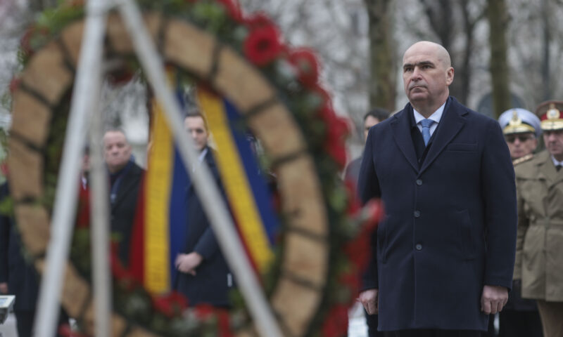 Ilie Bolojan nu s-a prins în hora Unirii de pe Dealul Patriarhiei. Premierul a transmis un mesaj pe Facebook