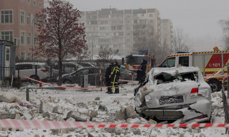 Atac rusesc cu drone în Kiev. Alimentarea cu energie electrică şi apă a fost întreruptă