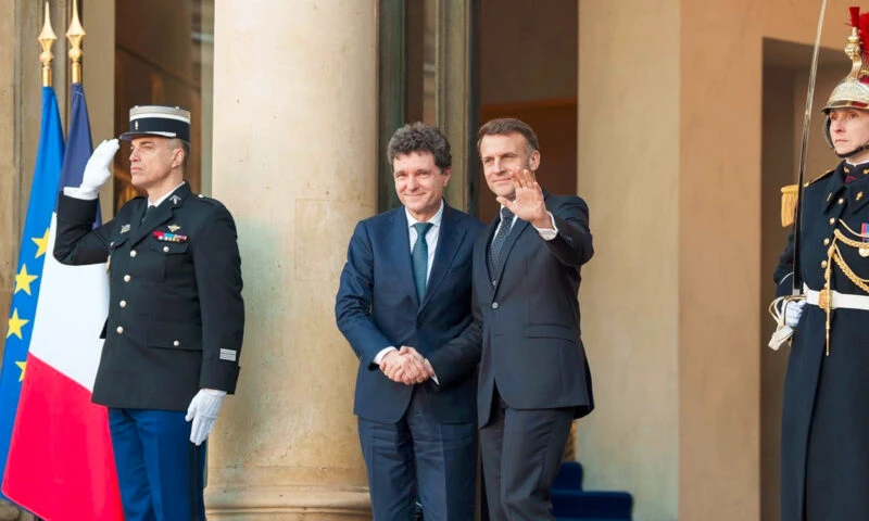 Ludovic Orban, după ce Nicușor Dan a rămas înzăpezit la Paris: Nu este vremea sub om, ci bietul om sub vreme