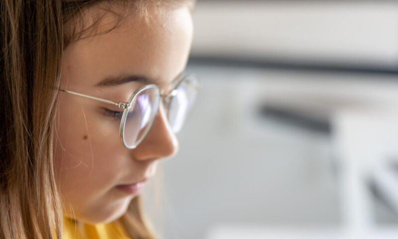 Cum arată ochelarii de vedere ai viitorului. Lentilele sunt adaptate pentru toate tipurile de afecțiuni oftalmologice