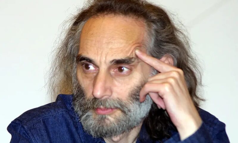 Jurnalist bătut în toaleta unui mall. Reacții din partea Guvernului slovac