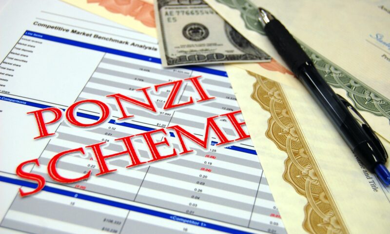 Investiții „sigure”, pierderi uriașe. Cum au fost atrași peste 2.000 de investitori într-o schemă Ponzi