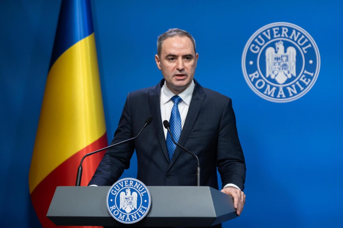 Nazare, despre anunțul Fitch privind ratingul României: Prioritatea Guvernului rămâne disciplina bugetară 