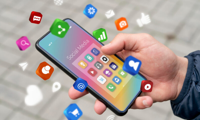 Cele mai descărcate aplicații mobile în Europa în 2025. Inteligența artificială a intrat în rutina zilnică