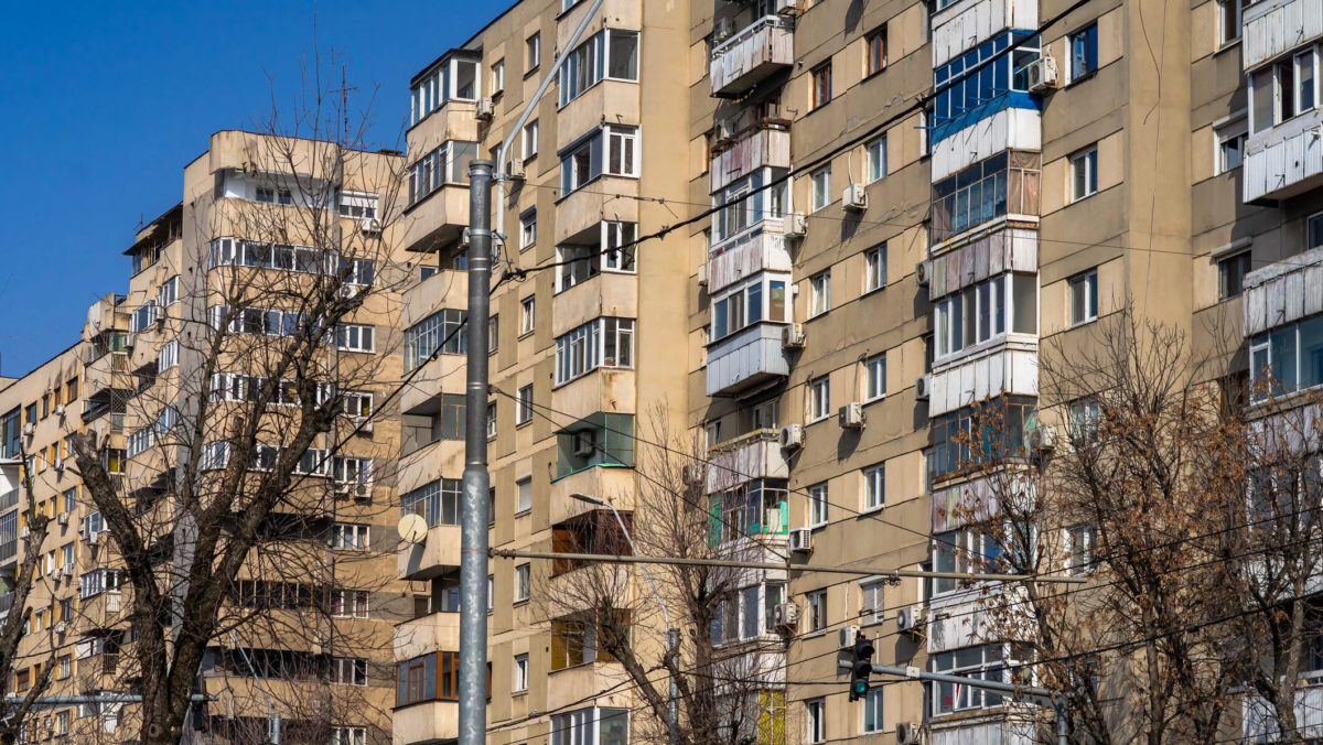 Ce nu este permis în apartament fără aprobare. Proprietarii trebuie să ceară acordul vecinilor