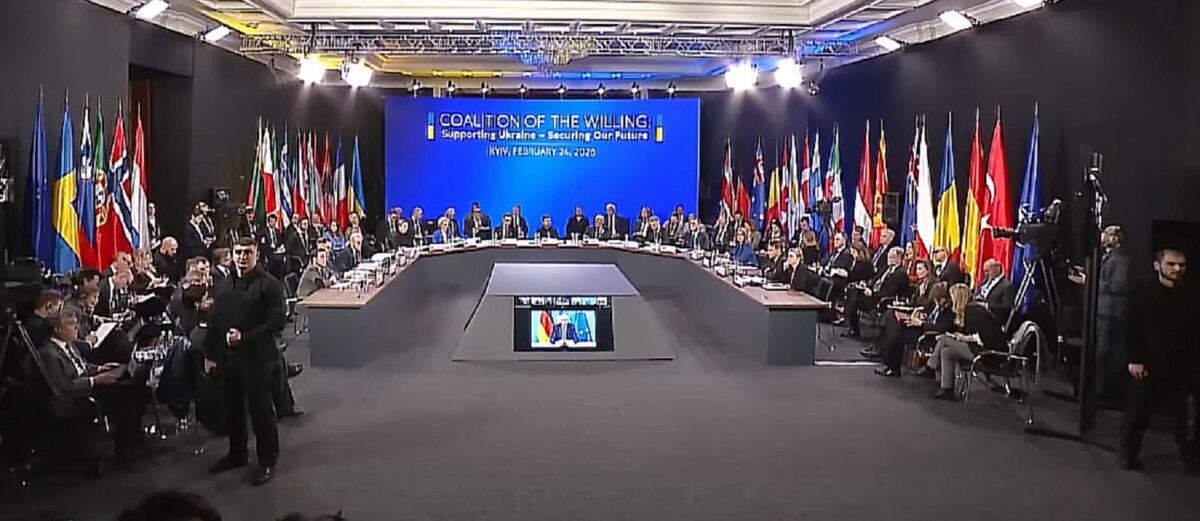 Europa promite că nu abandonează Ucraina după patru ani de război