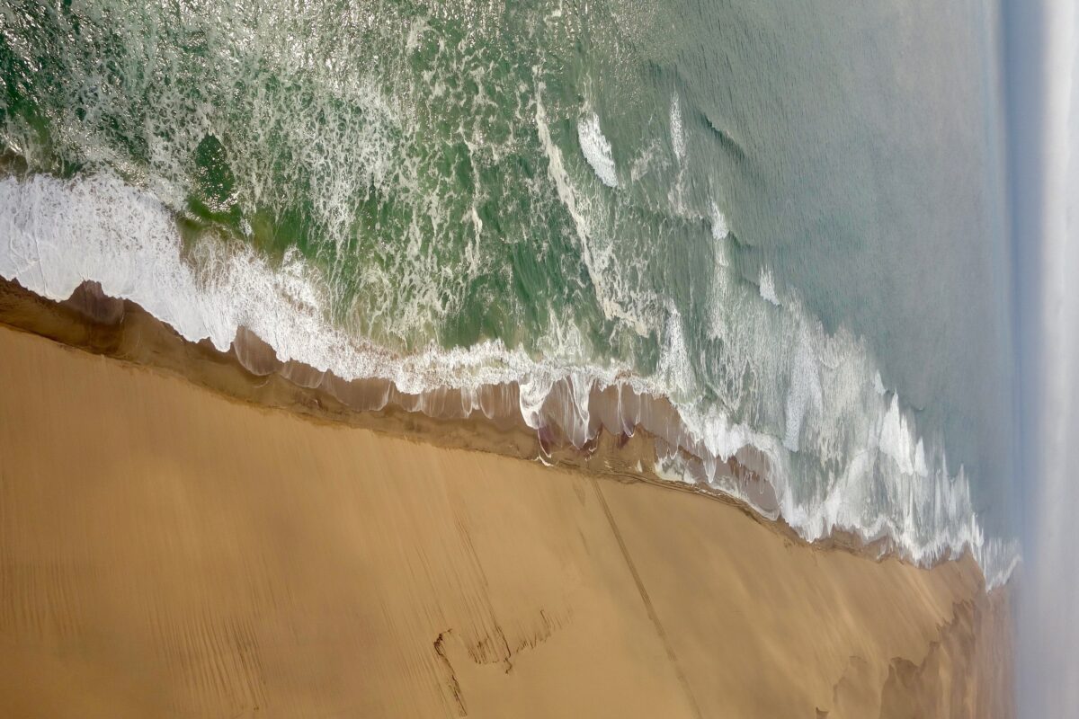 Coasta Skeleton, zona cunoscută pentru condiții climatice extreme