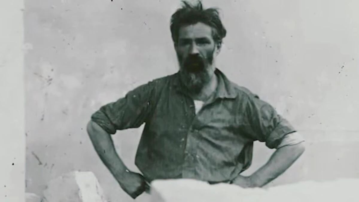 Bani pentru avioanele lui Iohannis, nu și pentru opera lui Brâncuși. Cum a eșuat un proiect național