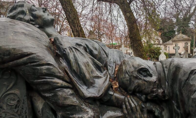 Dezvăluiri despre tragedia familiei Poroineanu în Evenimentul Istoric Nr. 95