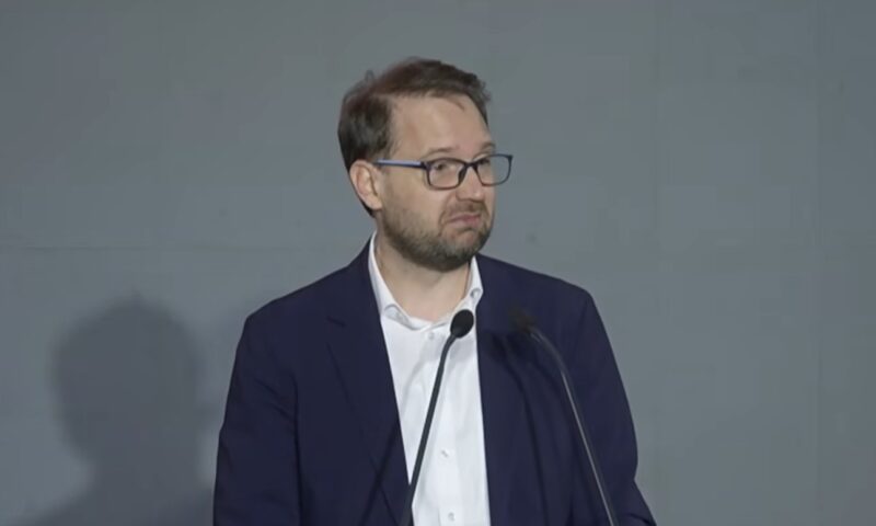 PUSL: „Integritatea nu e slogan de campanie”. Dominic Fritz, în conflict de interese confirmat definitiv în instanță