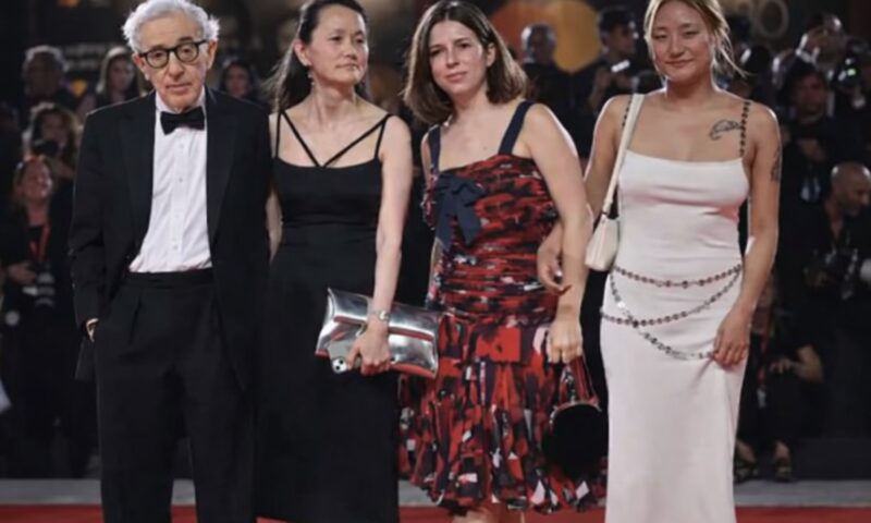 Fiica lui Woody Allen, ajutată de Epstein să intre la o universitate din SUA