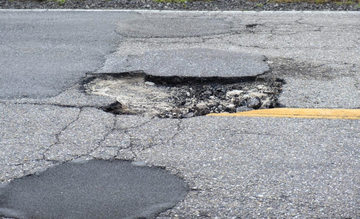 Despăgubiri de 100.000 de euro  pentru un biciclist din București, care și-a pierdut splina din cauza unei gropi. Procesul a durat 12 ani