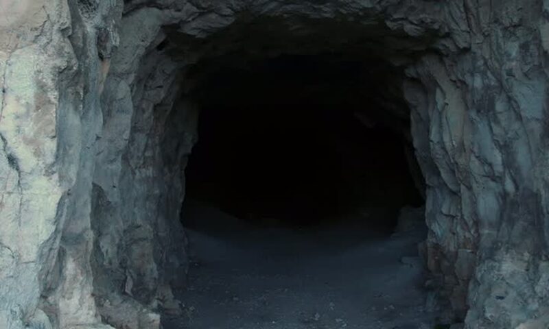 Un sat complet ascuns, descoperit de cercetători. Izolare totală, vreme de 500 de ani, într-o peșteră