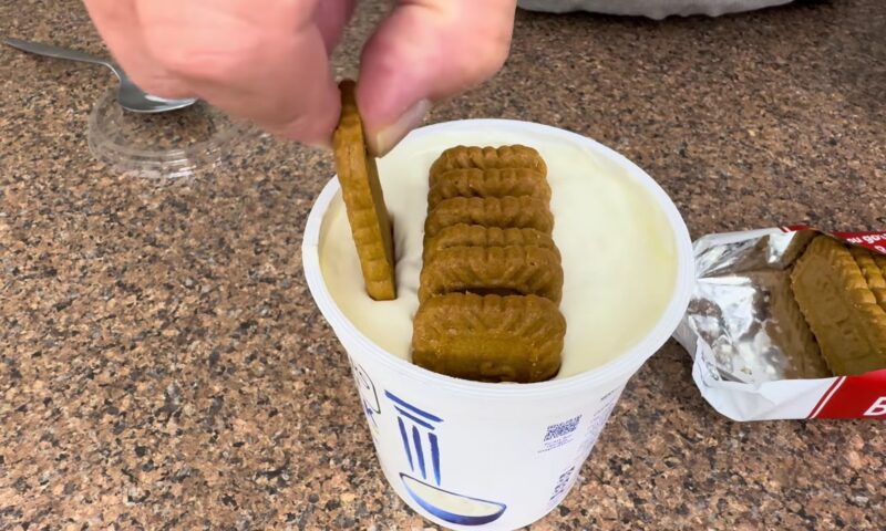 Desertul japonez fără coacere care a devenit viral. Sunt necesare doar două ingrediente