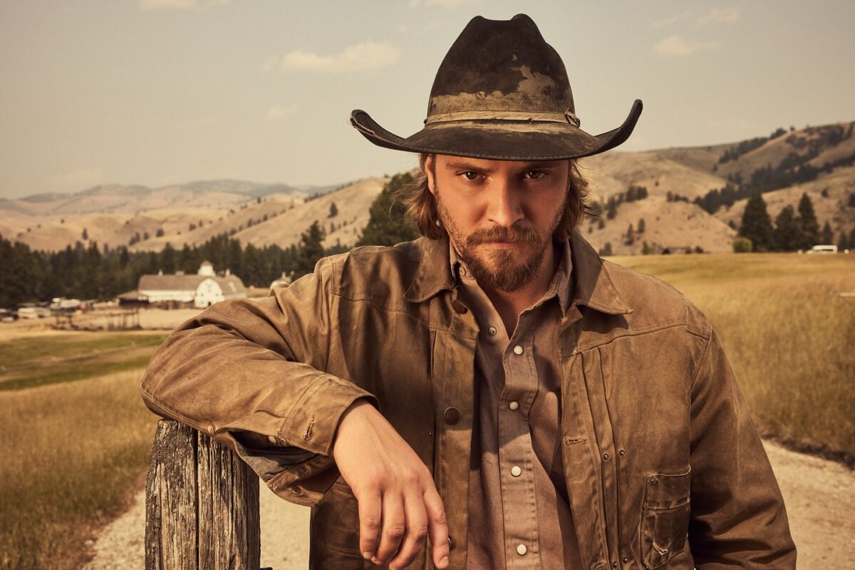 Luke Grimes, vedeta din „Yellowstone”, pregătește un album de muzică country
