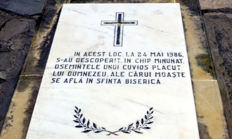 Povestea Sfântului Necunoscut de la Mânăstirea Neamț. Moaștele sale au fost descoperite din întâmplare