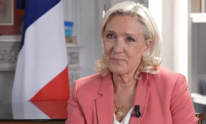 Marine Le Pen exclude cursa prezidențială în cazul unei condamnări cu monitorizare electronică