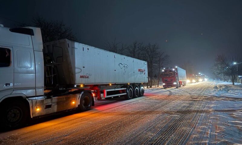 Poleiul paralizează nordul și centrul Republicii Moldova. Trafic restricționat, localități fără electricitate și intervenții masive ale autorităților