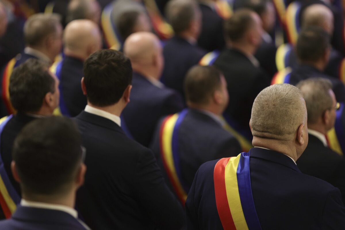 Cum a încercat Bolojan să îi liniștească pe primari după anunțul privind reforma administrativă