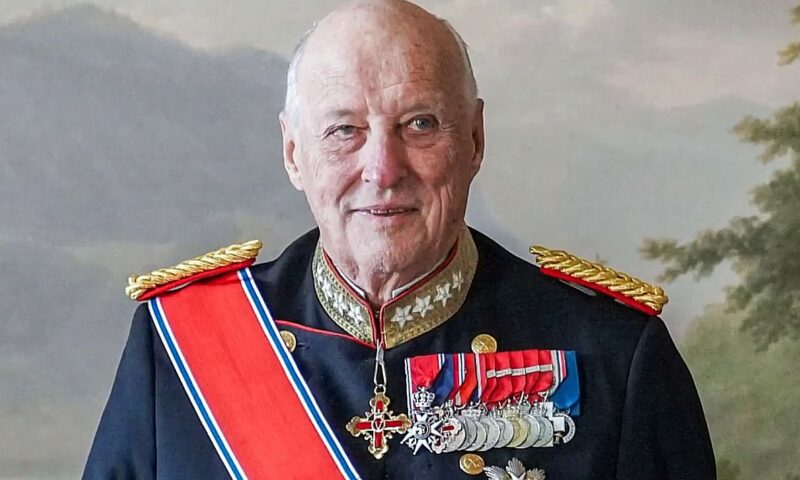 Regele Harald al Norvegiei, internat de urgență într-un spital din Tenerife