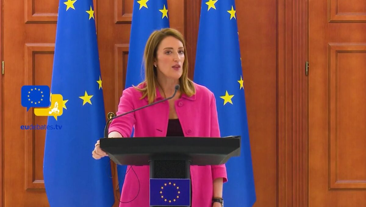 Parlamentul European votează miercuri aprobarea unui împrumut de 90 de miliarde de euro destinat Ucrainei