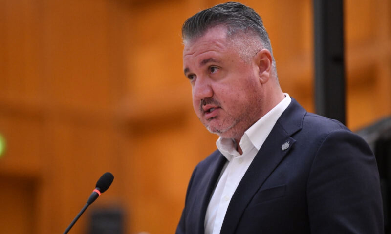 Conflictul din interiorul PSD Buzău se adâncește. Primarul Constantin Toma, acuzat că îl susține pe Ilie Bolojan