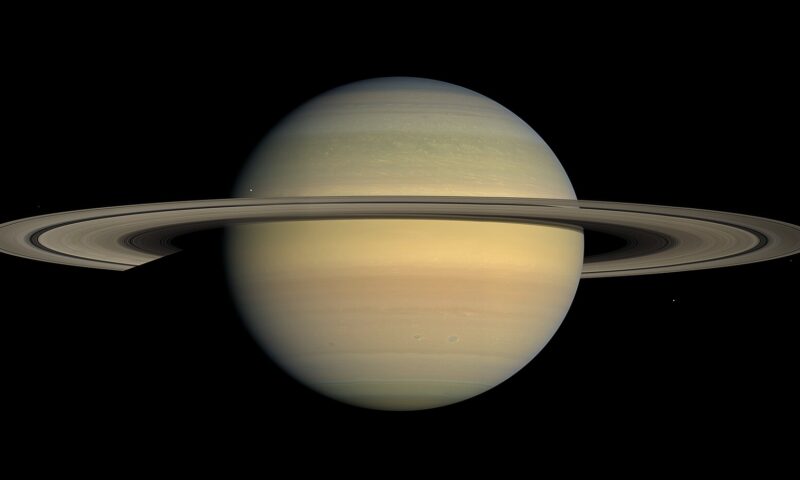 Un nou scenariu al cercetătorilor explică formarea inelelor lui Saturn și apariția satelitului Titan 